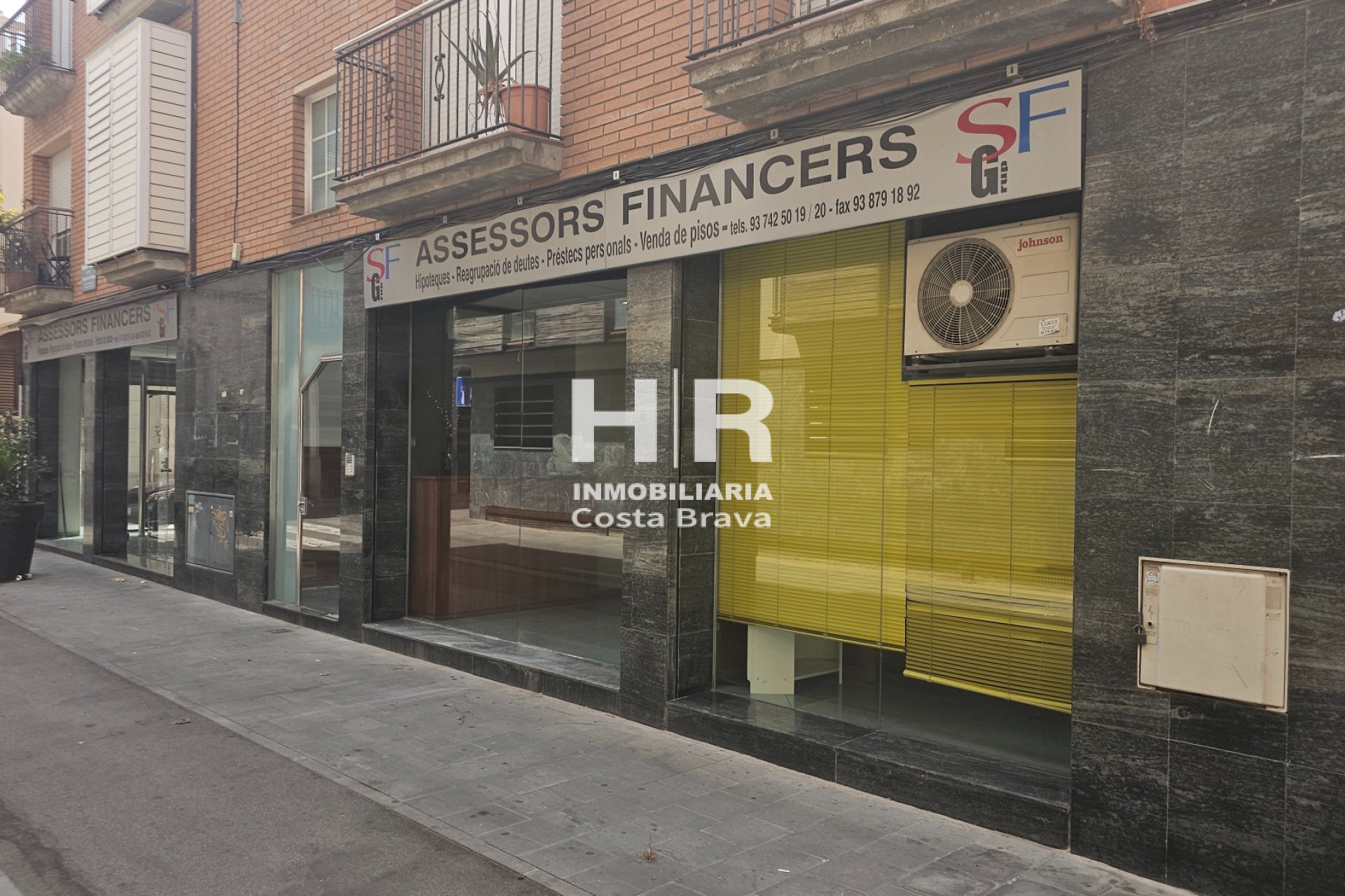 Alquiler a largo plazo - Local comercial - Granollers - Centro