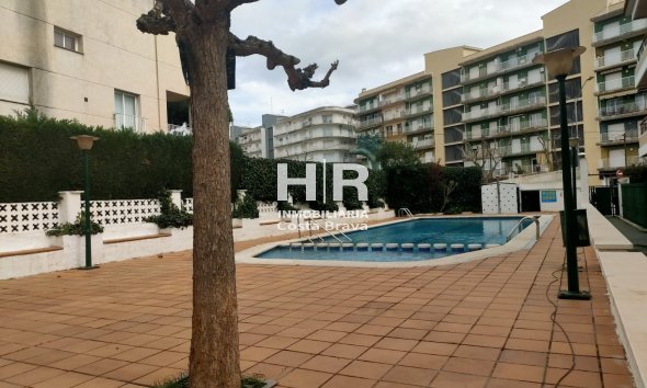 Apartamento / piso - Venda - Castell-Platja d'Aro -
                Centro