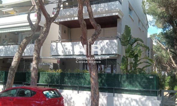 Apartamento / piso - Venda - Platja D'Aro -
                Centro