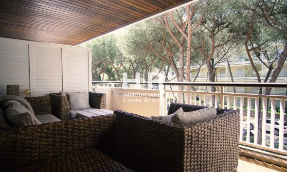 Apartamento / piso - Venta - Castell-Platja d'Aro -
                Centro