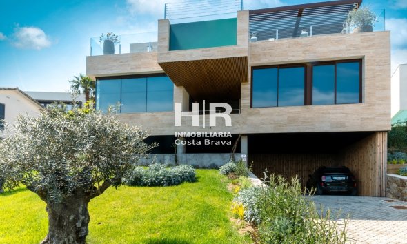 Casa - Obra nova - S'Agaró -
                Bateries