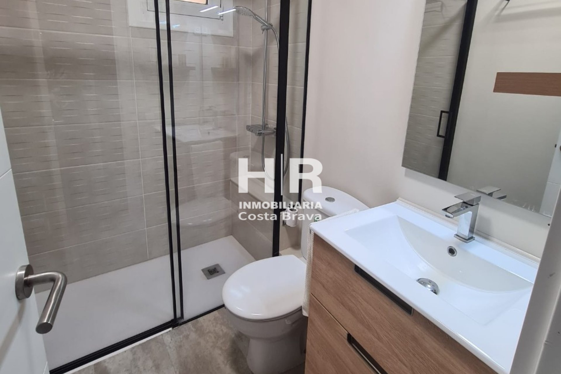 Sale - Apartment / flat - Castell-Platja d'Aro - Castell-Platja d\'Aro