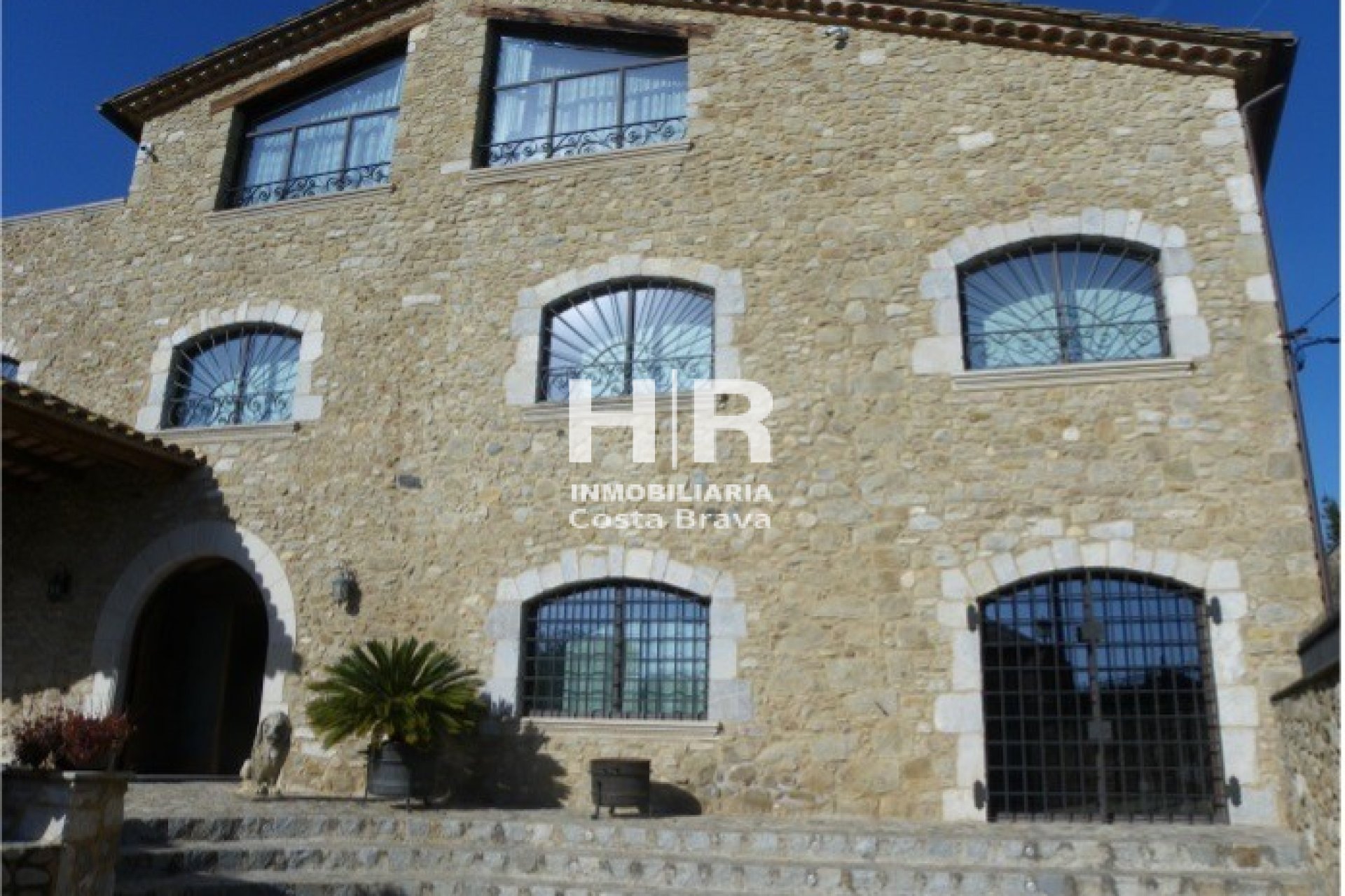 Sale - Villa - Sant Joan de Mollet - Centro