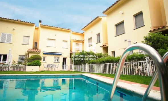 Townhouse - Sale - Platja D'Aro - Platja D'Aro