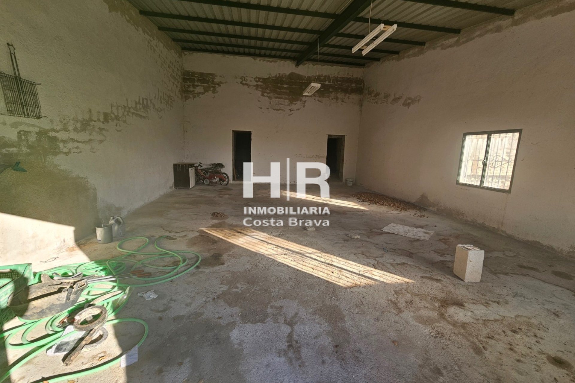 Venda - Casa cova - Benamaurel - Puente Arriba