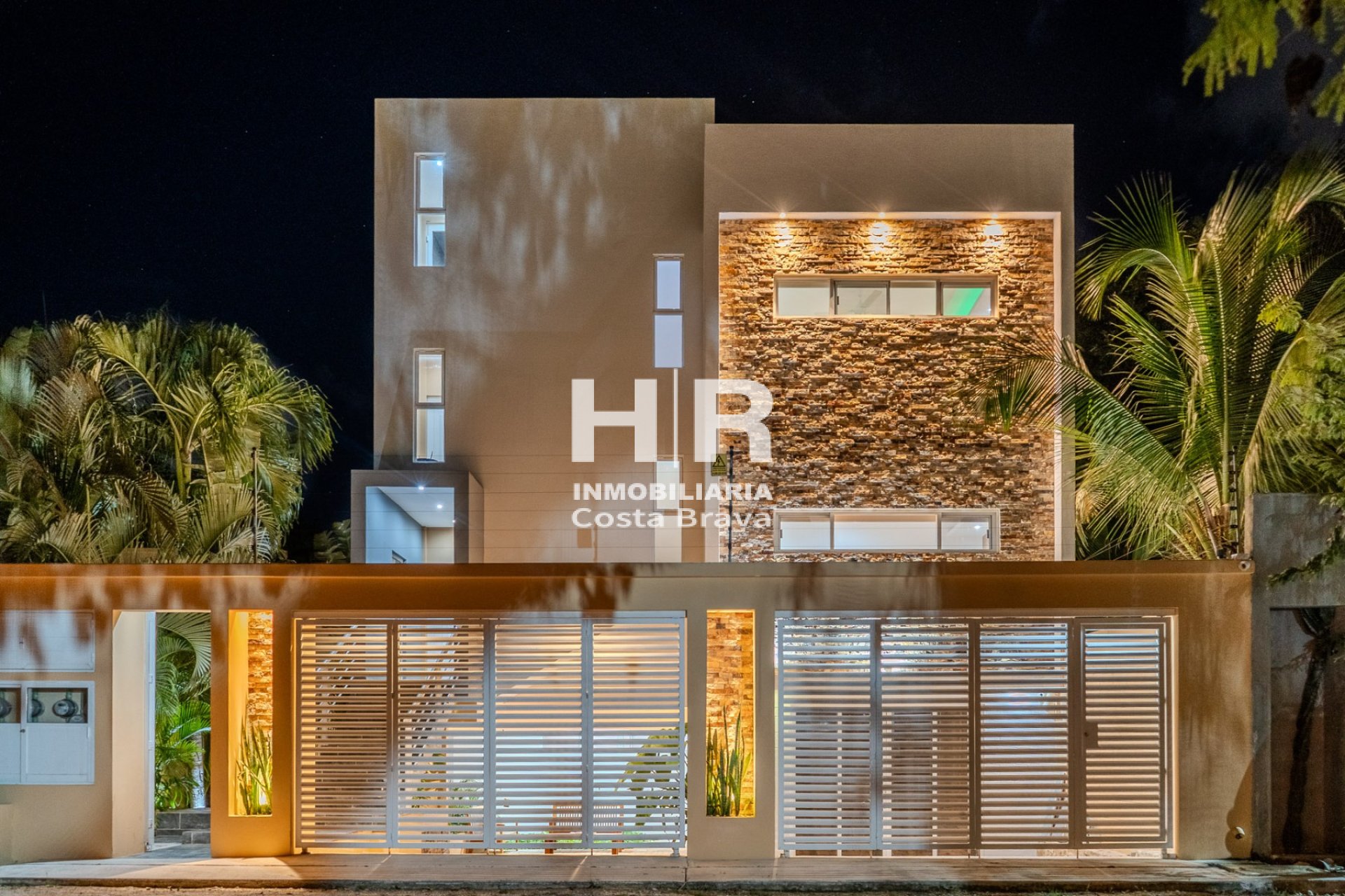 Venda - Casa unifamiliar - TULUM - Colonia 