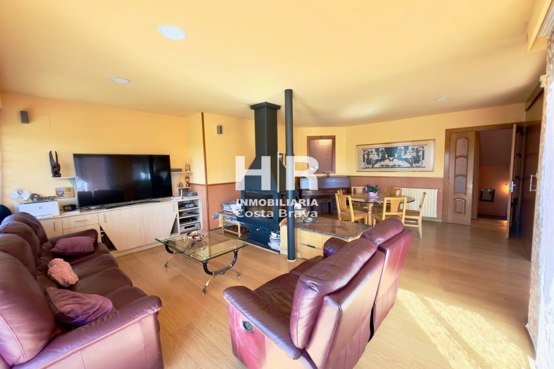 Venta - Casa unifamiliar - AIGUAVIVA - CENTRO PUEBLO
