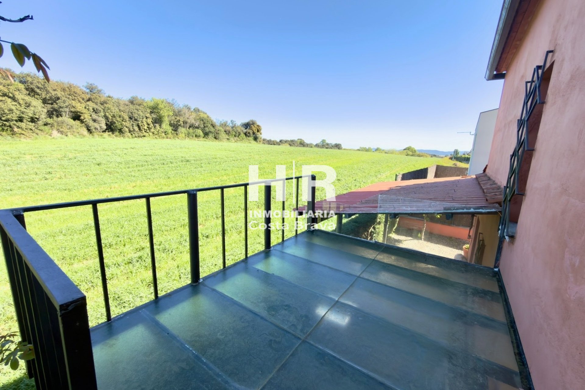 Venta - Casa unifamiliar - AIGUAVIVA - CENTRO PUEBLO