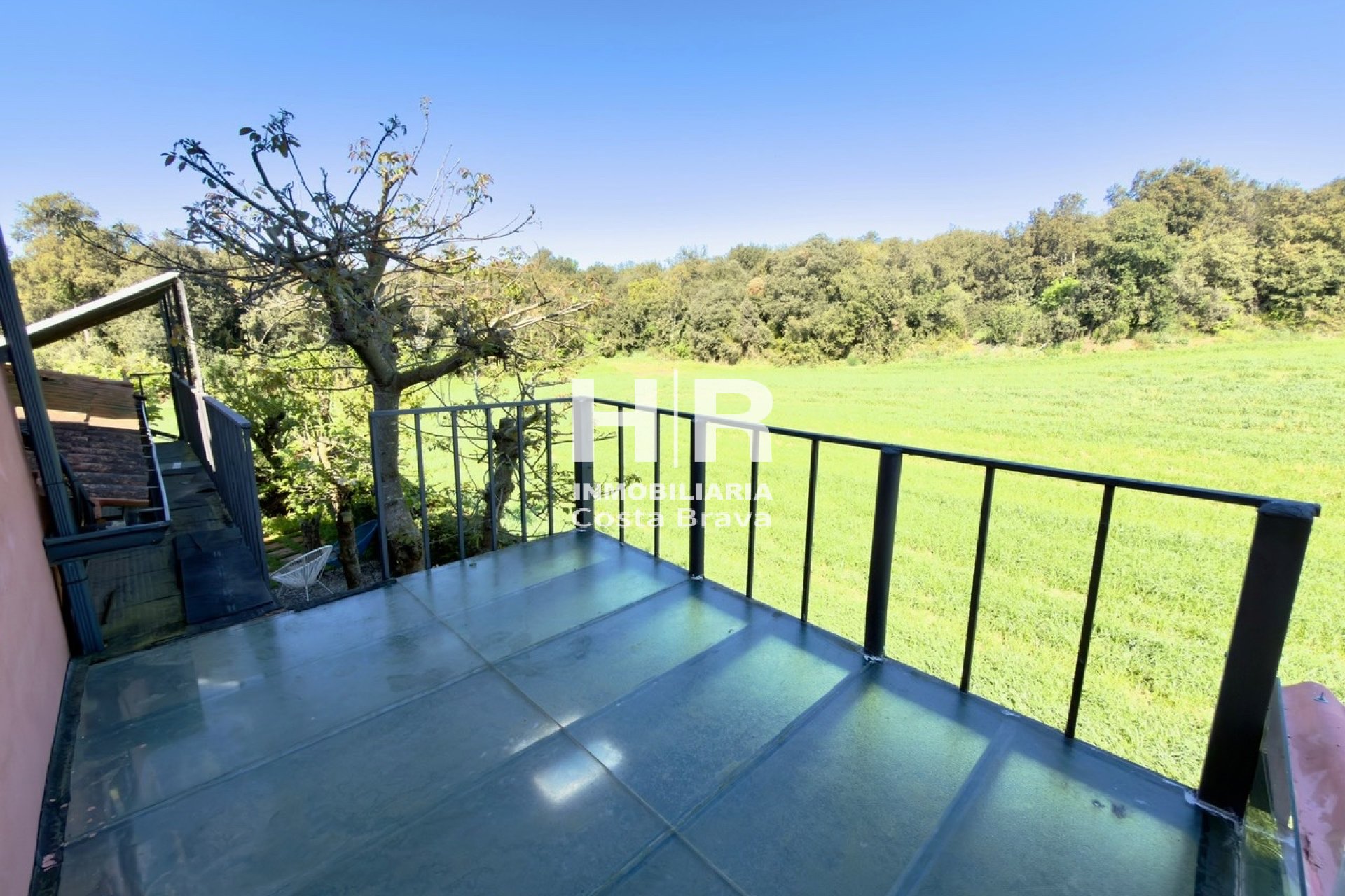 Venta - Casa unifamiliar - AIGUAVIVA - CENTRO PUEBLO