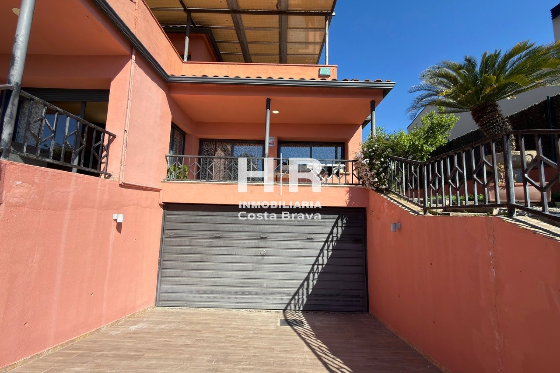 Venta - Casa unifamiliar - AIGUAVIVA - CENTRO PUEBLO