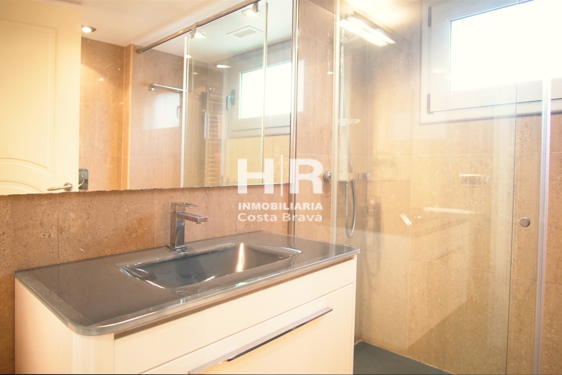 Vente - Appartement - Platja D'Aro - Primera línea de mar