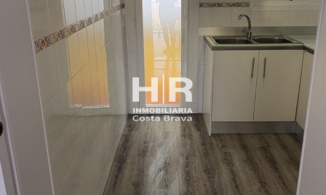 Venta - Apartamento / piso - Sant Feliu de Guíxols