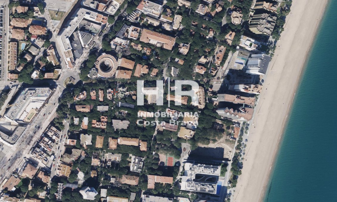 Venta - Parcela / Terreno - Platja D'Aro - Centro