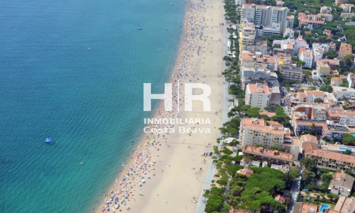 Venta - Parcela / Terreno - Platja D'Aro - Centro