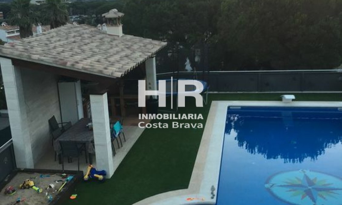 Sale - Chalet - Sant Antoni De Calonge