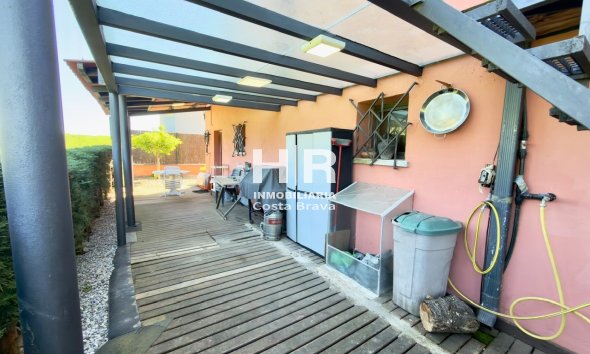 Venta - Casa unifamiliar - AIGUAVIVA - CENTRO PUEBLO