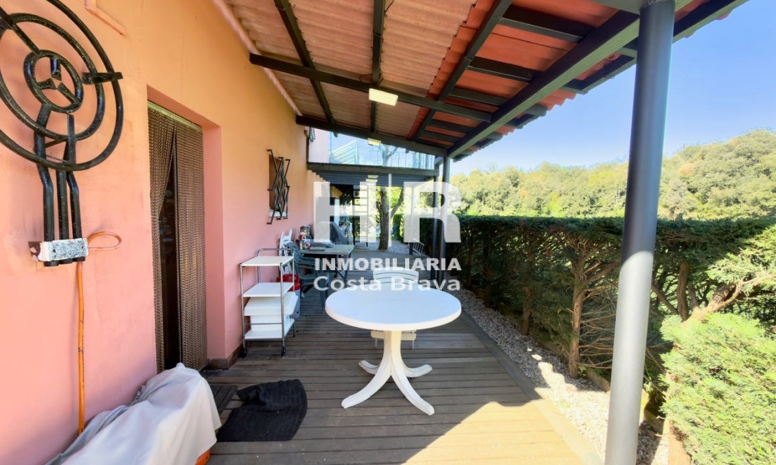 Venta - Casa unifamiliar - AIGUAVIVA - CENTRO PUEBLO
