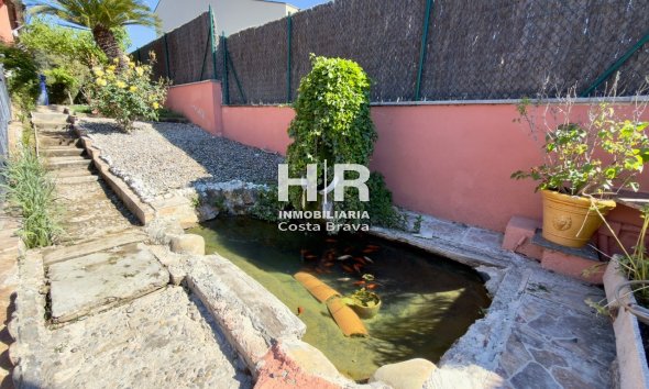 Venta - Casa unifamiliar - AIGUAVIVA - CENTRO PUEBLO