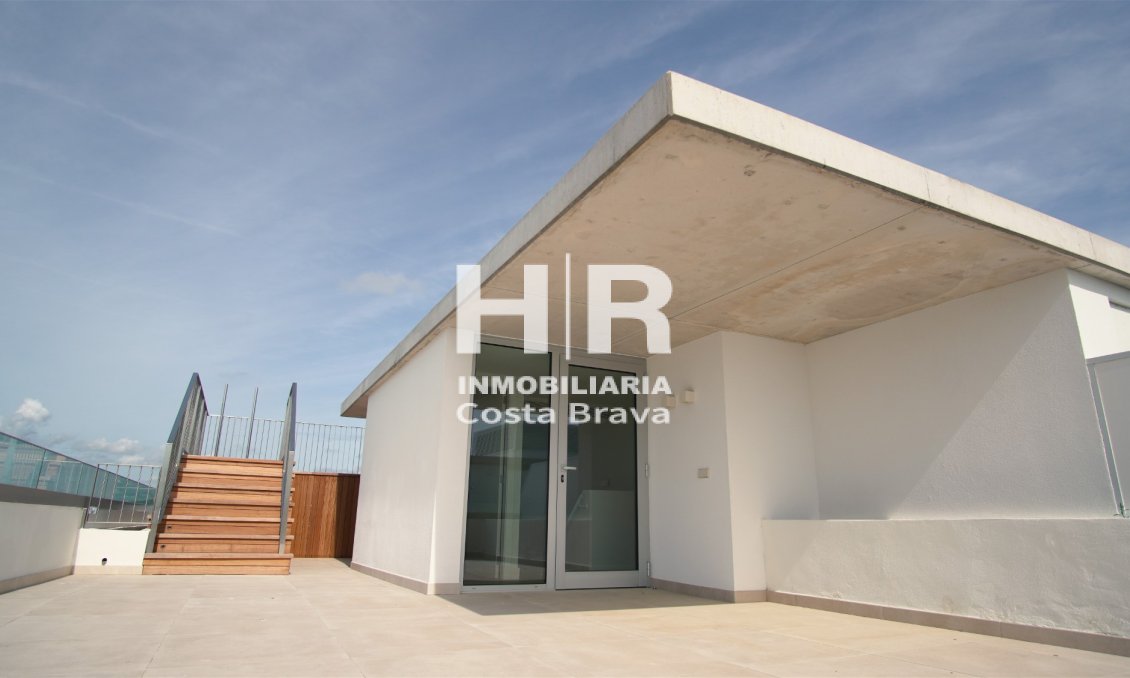Obra nueva - Ático - Platja D'Aro - Primera línea de mar