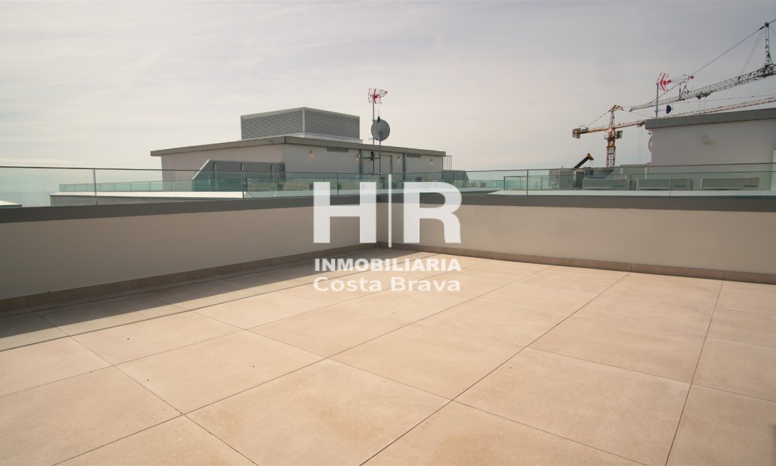 Obra nueva - Ático - Platja D'Aro - Primera línea de mar