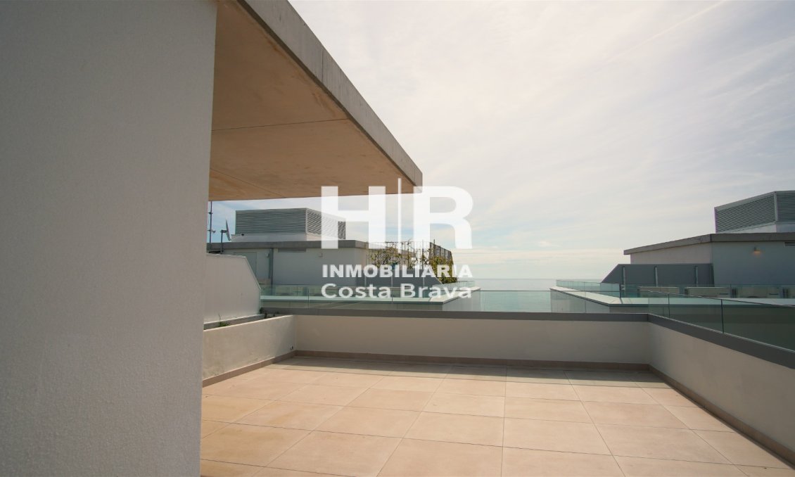 Obra nueva - Ático - Platja D'Aro - Primera línea de mar