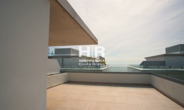 Obra nueva - Ático - Platja D'Aro - Primera línea de mar