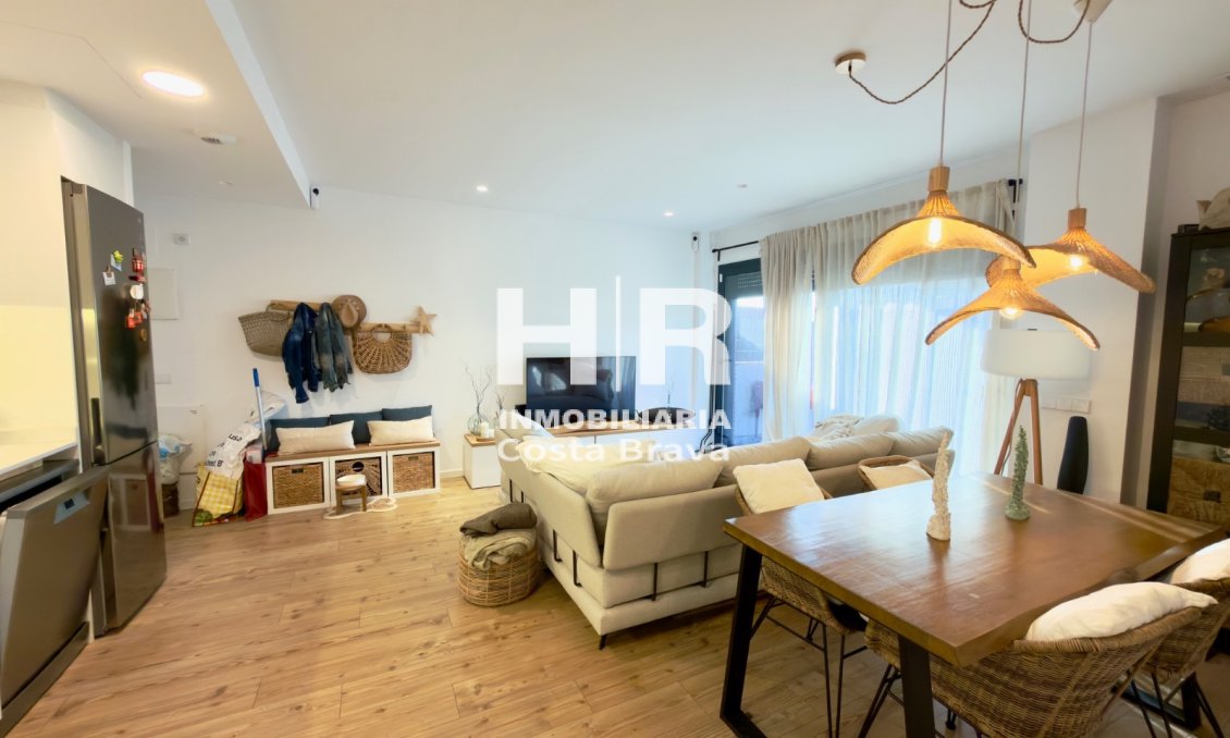 Venta - Piso planta baja - Sant Antoni De Calonge