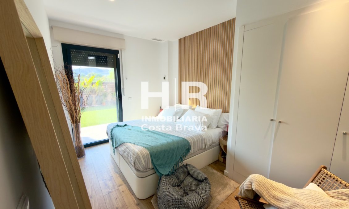 Venta - Piso planta baja - Sant Antoni De Calonge