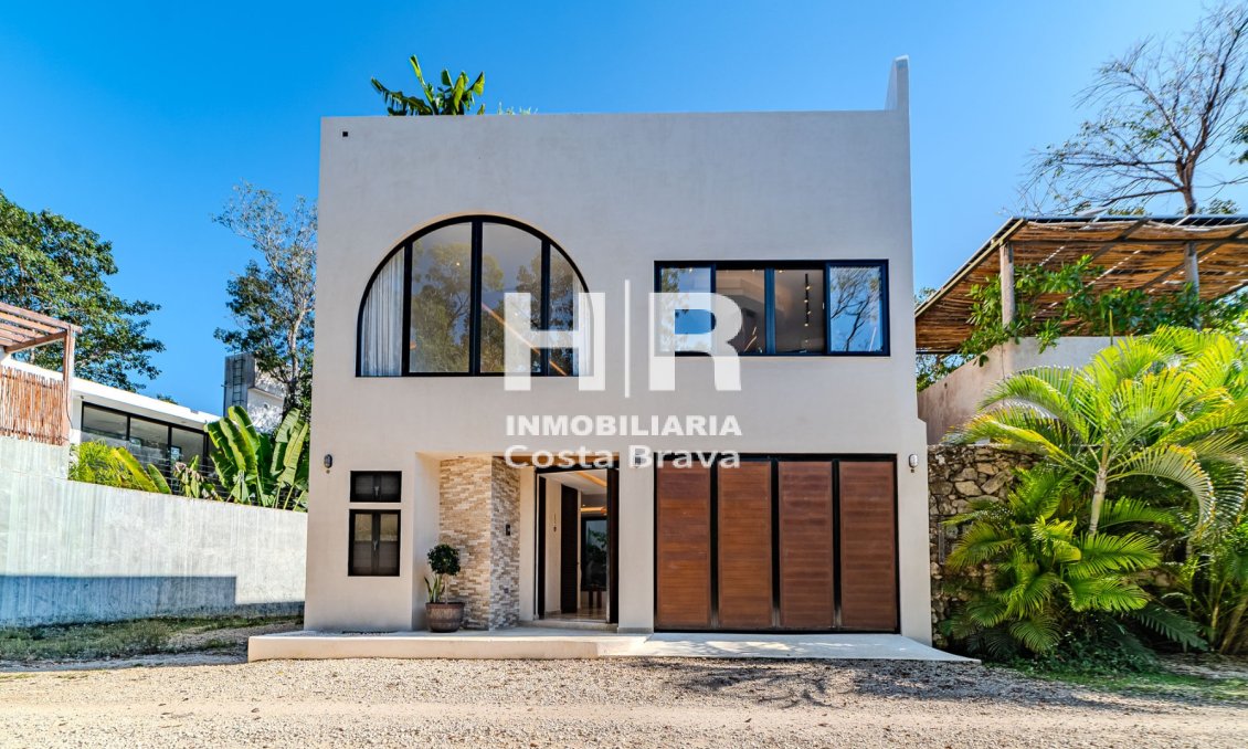 Venda - Casa unifamiliar - TULUM - Colonia 