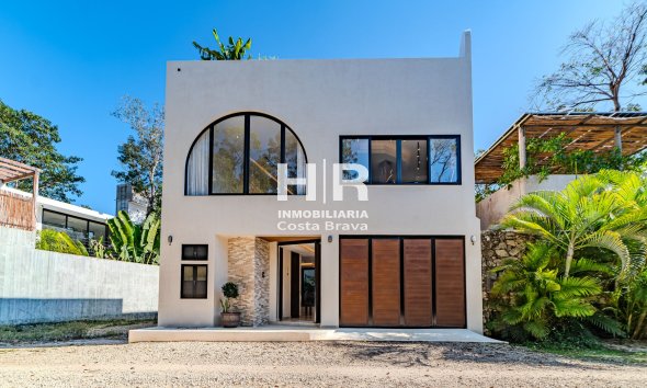Venda - Casa unifamiliar - TULUM - Colonia 