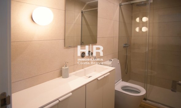 Alquiler a largo plazo - Apartamento / piso - Platja D'Aro