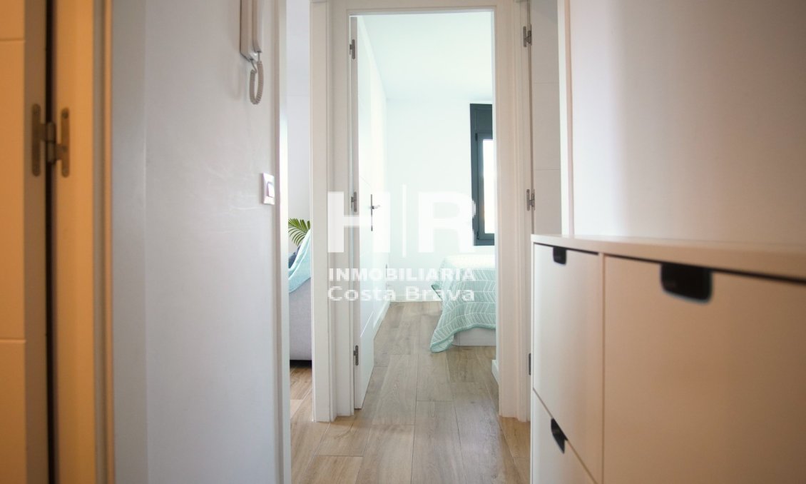 Alquiler a largo plazo - Apartamento / piso - Platja D'Aro