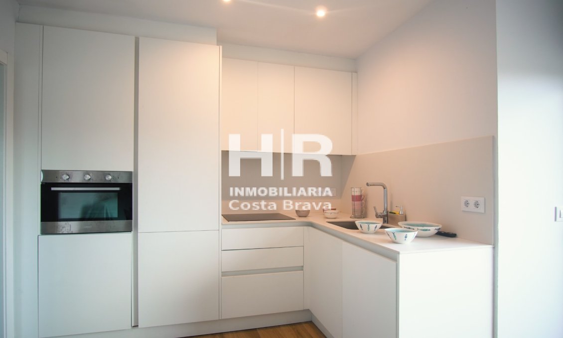 Alquiler a largo plazo - Apartamento / piso - Platja D'Aro