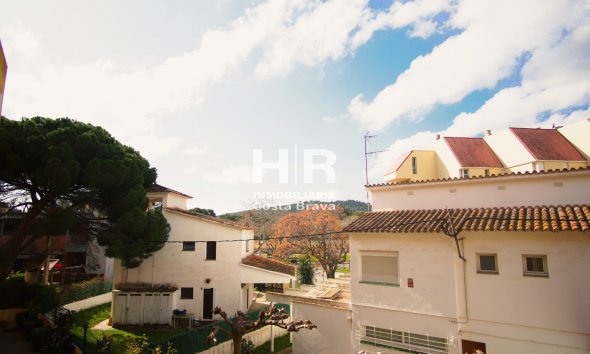 Alquiler a largo plazo - Apartamento / piso - Platja D'Aro