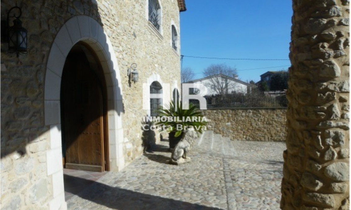 Venta - Villa - Sant Joan de Mollet - Centro