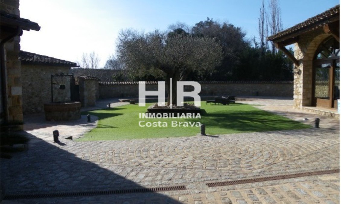 Venta - Villa - Sant Joan de Mollet - Centro