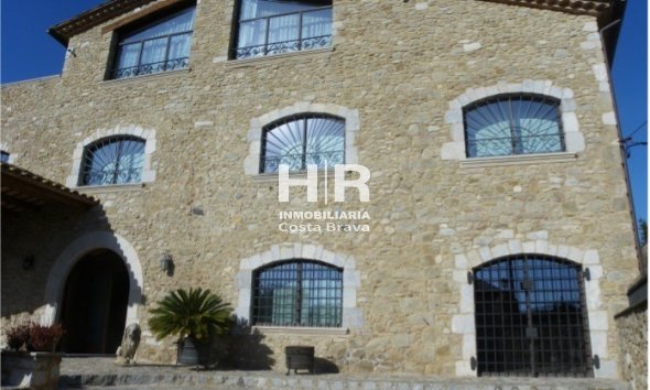 Venta - Villa - Sant Joan de Mollet - Centro