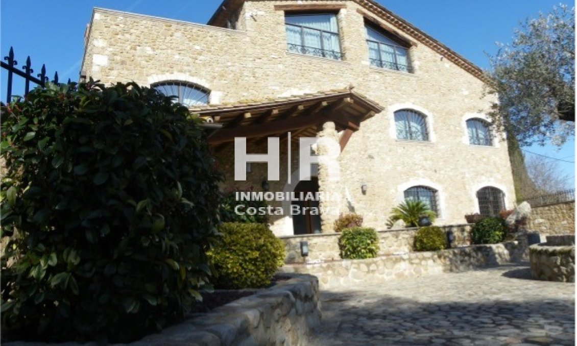 Venta - Villa - Sant Joan de Mollet - Centro