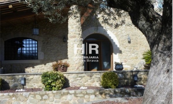 Venta - Villa - Sant Joan de Mollet - Centro