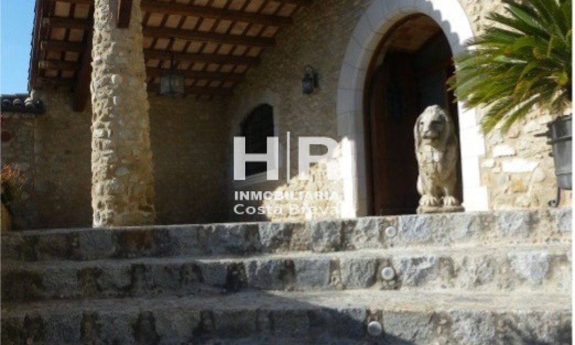 Venta - Villa - Sant Joan de Mollet - Centro