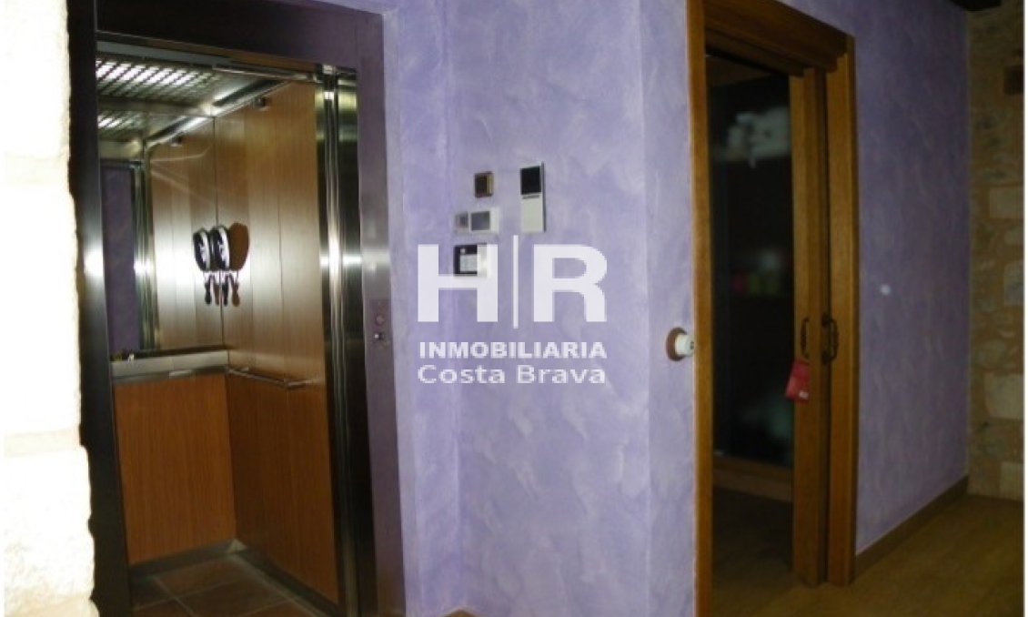 Venta - Villa - Sant Joan de Mollet - Centro