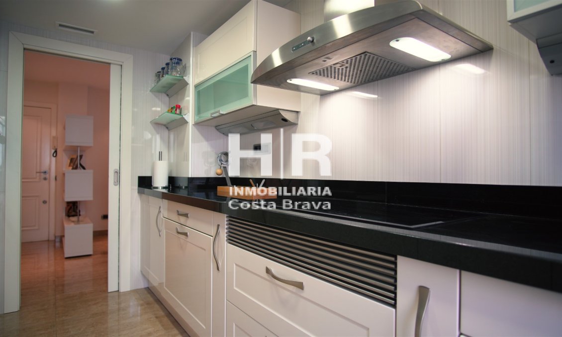 Venta - Apartamento / piso - Platja D'Aro - Primera línea de mar