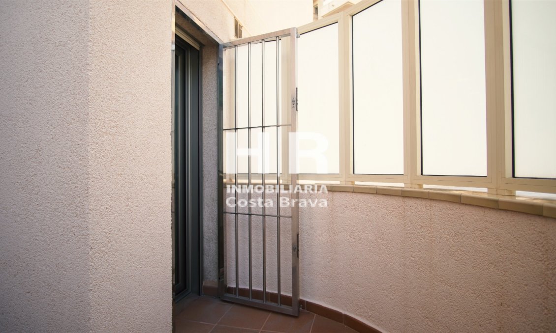 Venta - Apartamento / piso - Platja D'Aro - Primera línea de mar