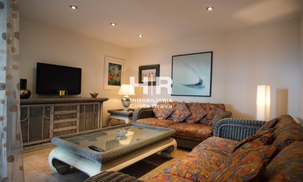 Venta - Apartamento / piso - Platja D'Aro - Primera línea de mar