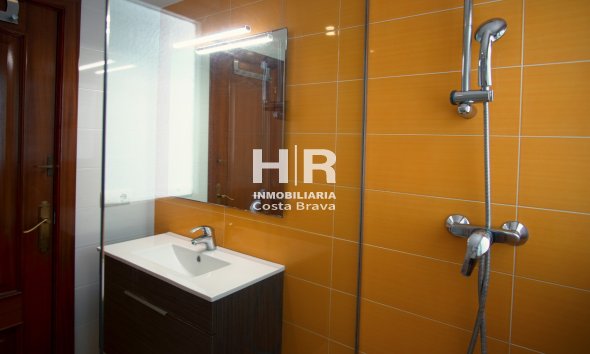 Venta - Apartamento / piso - Palamós - Primera línea mar