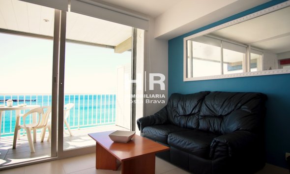 Venta - Apartamento / piso - Palamós - Primera línea mar