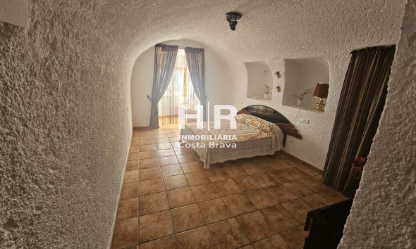 Venta - Casa cueva - Benamaurel - Puente Arriba