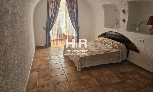 Venta - Casa cueva - Benamaurel - Puente Arriba
